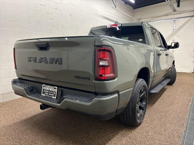 2026 RAM Ram 1500 RAM 1500 EXPRESS CREW CAB 4X4 57 BOX