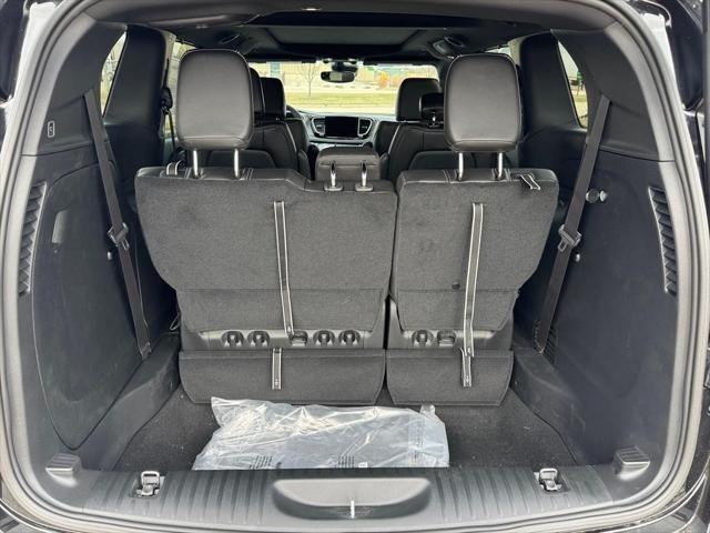 2026 Chrysler Pacifica Select AWD