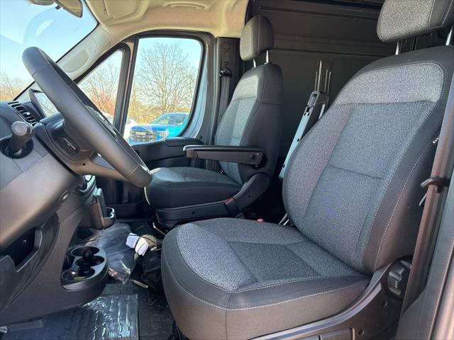2026 Ram ProMaster 2500 Cargo Van Tradesman High Roof 159" WB w/Pass Seat