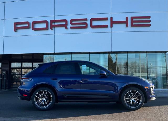 2026 Porsche Macan Base