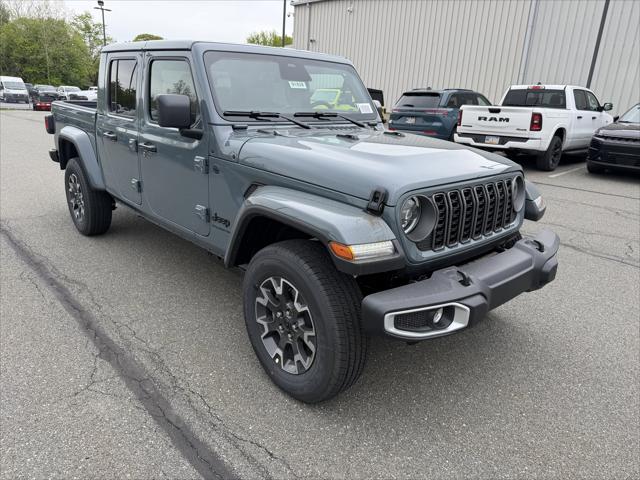 2026 Jeep Gladiator GLADIATOR SAHARA 4X4 2026 Jeep Gladiator GLADIATOR SAHARA 4X4