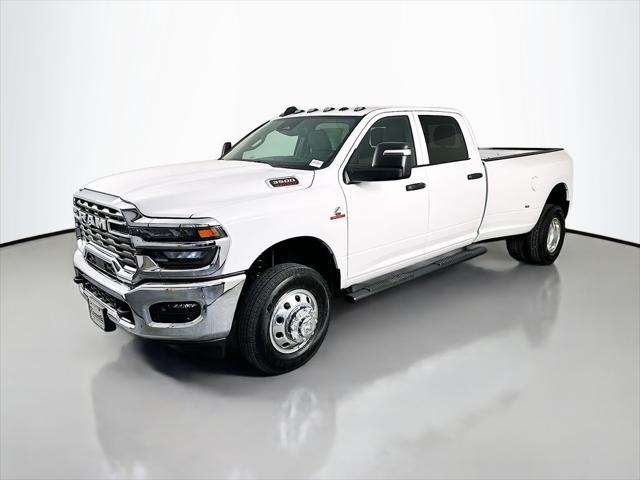 2026 RAM Ram 3500 RAM 3500 TRADESMAN CREW CAB 4X4 8 BOX