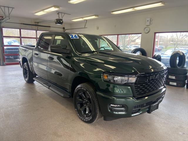 2026 RAM Ram 1500 RAM 1500 EXPRESS CREW CAB 4X4 57 BOX
