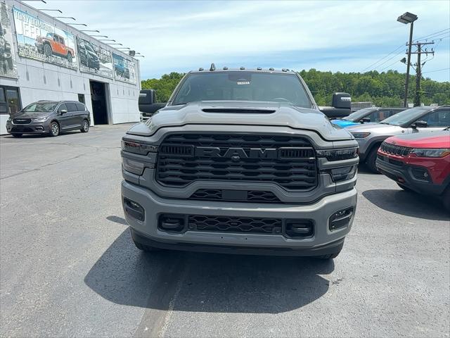 2026 RAM Ram 2500 RAM 2500 BLACK EXPRESS CREW CAB 4X4 64 BOX 2026 RAM Ram 2500 RAM 2500 BLACK EXPRESS CREW CAB 4X4 64 BOX