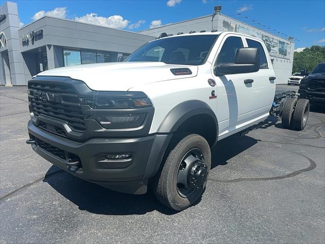 2026 RAM Ram 5500 Chassis Cab RAM 5500 TRADESMAN CHASSIS CREW CAB 4X4 84 CA