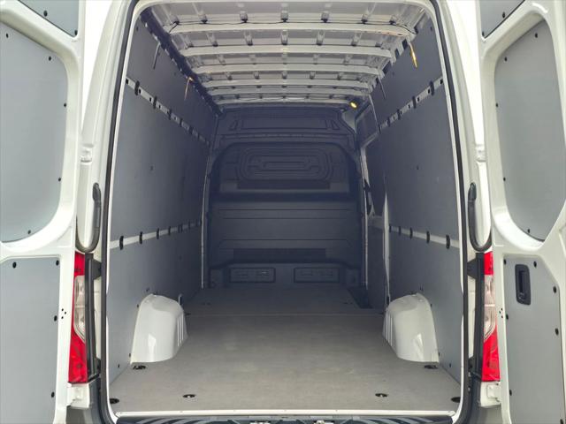 2024 Mercedes-Benz Sprinter 2500 4MATIC