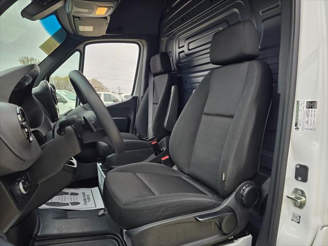 2024 Mercedes-Benz Sprinter 2500 4MATIC