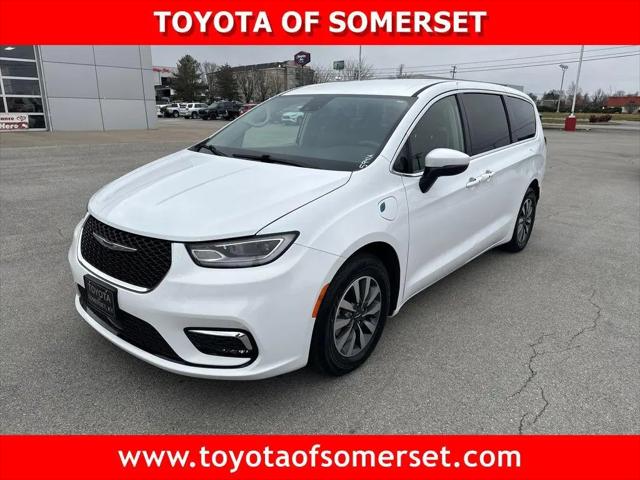 2023 Chrysler Pacifica Hybrid Touring L for sale in Somerset, KY
