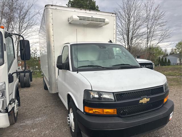 2024 Chevrolet Express Cutaway Work Van