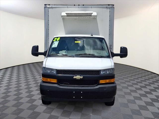 2024 Chevrolet Express Cutaway Work Van 2024 Chevrolet Express Cutaway Work Van