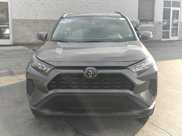 2020 Toyota RAV4 LE