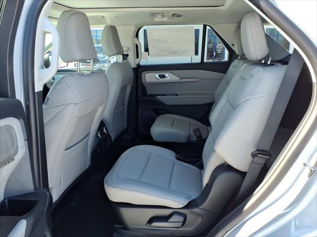 2026 Ford Explorer Active w/200A Pkg