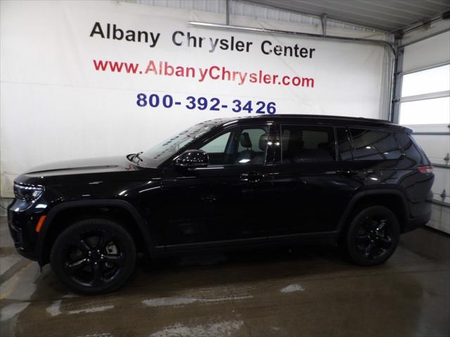 2023 Jeep Grand Cherokee L Limited 4x4 for sale in Albany, MN