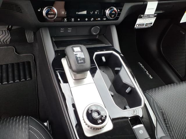 2026 Mitsubishi Outlander ES