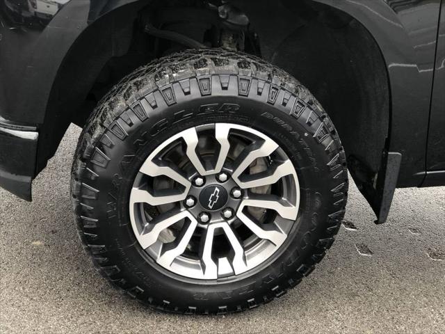 2021 Chevrolet Silverado 1500 4WD Crew Cab Short Bed Custom Trail Boss