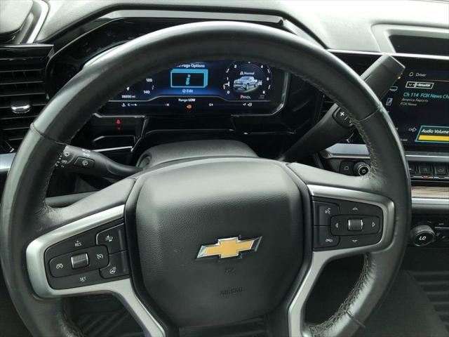 2022 Chevrolet Silverado 1500 4WD Crew Cab Standard Bed LT