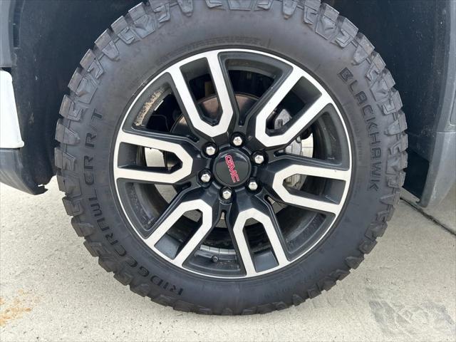 2025 GMC Sierra 1500 4WD Crew Cab Short Box AT4