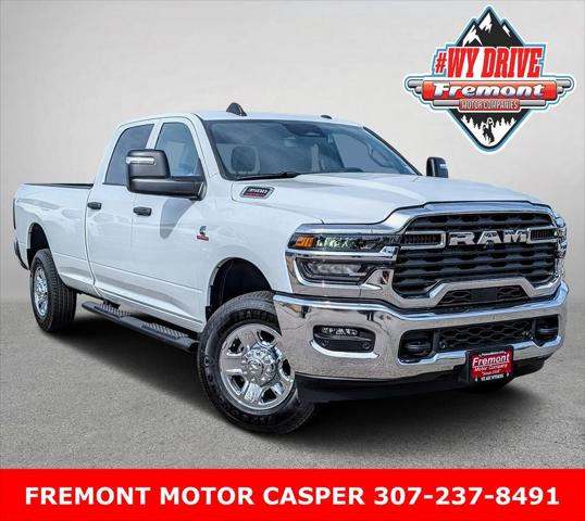 2026 RAM Ram 3500 RAM 3500 TRADESMAN CREW CAB 4X4 8 BOX