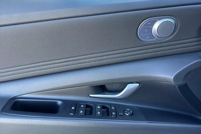 2026 Hyundai Elantra Hybrid Limited