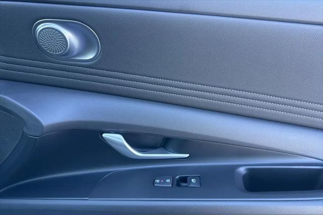 2026 Hyundai Elantra Hybrid Limited