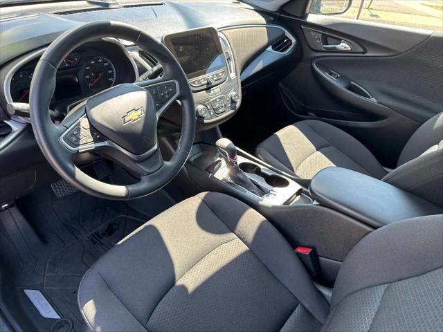 2023 Chevrolet Malibu FWD RS
