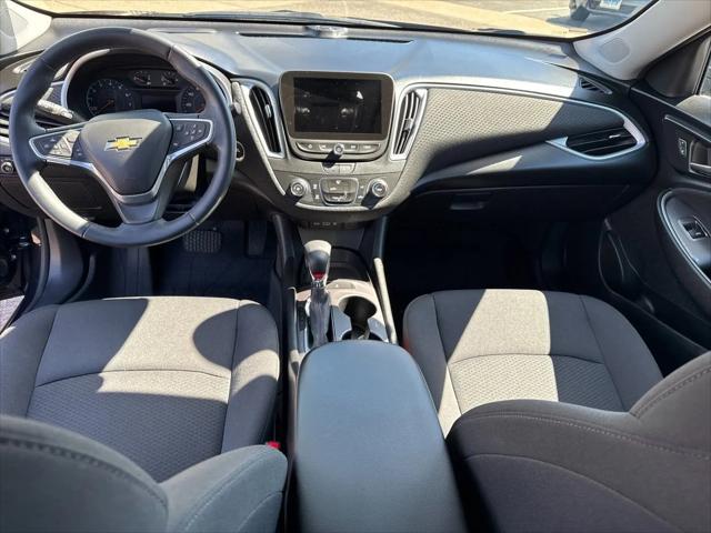 2023 Chevrolet Malibu FWD RS