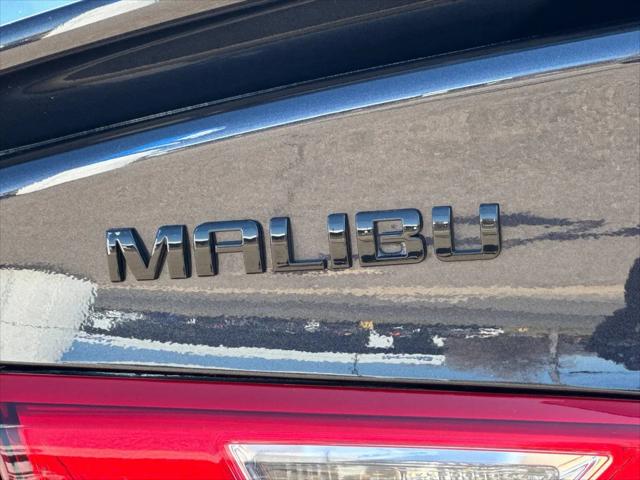 2023 Chevrolet Malibu FWD RS