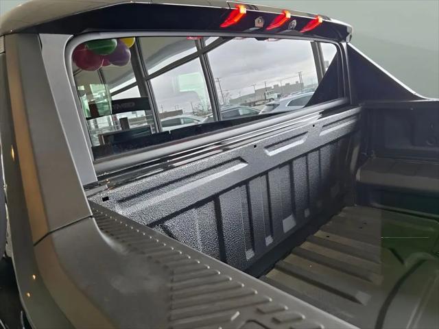 2026 GMC HUMMER EV 2X 4WD