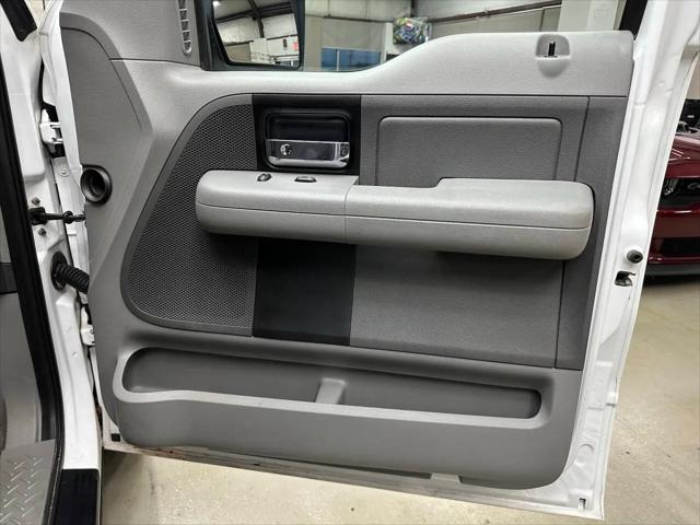 2005 Ford F-150 XLT