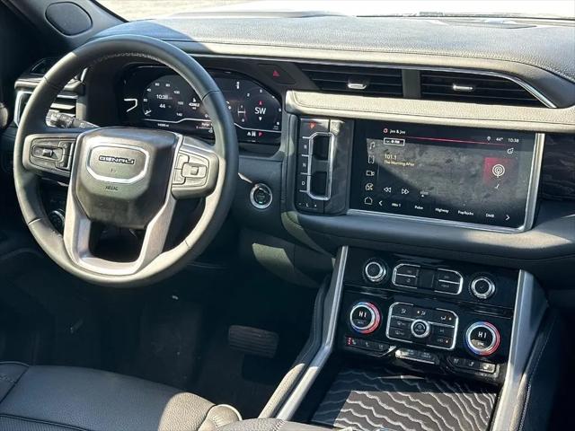 2024 GMC Yukon 4WD Denali