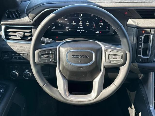 2024 GMC Yukon 4WD Denali
