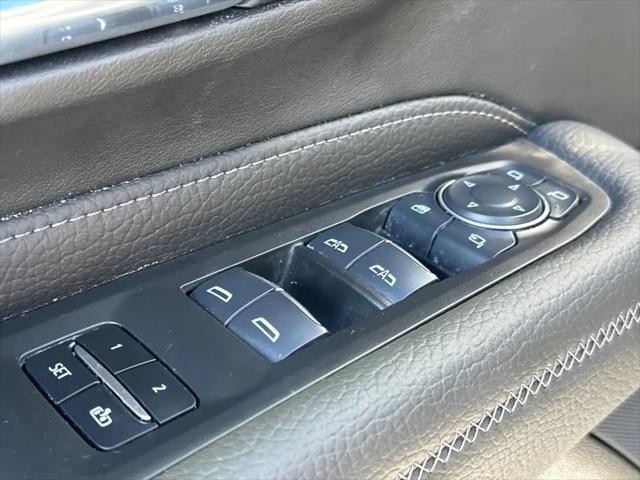 2024 GMC Yukon 4WD Denali