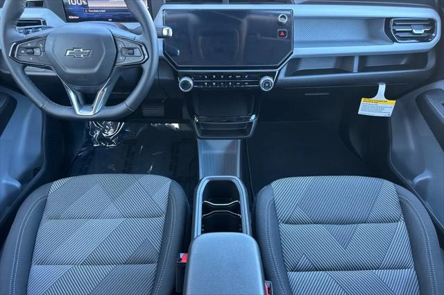 2027 Chevrolet Bolt LT FWD