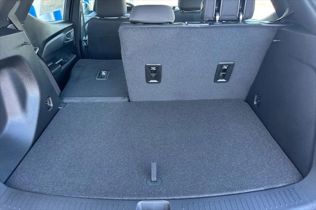 2027 Chevrolet Bolt LT FWD