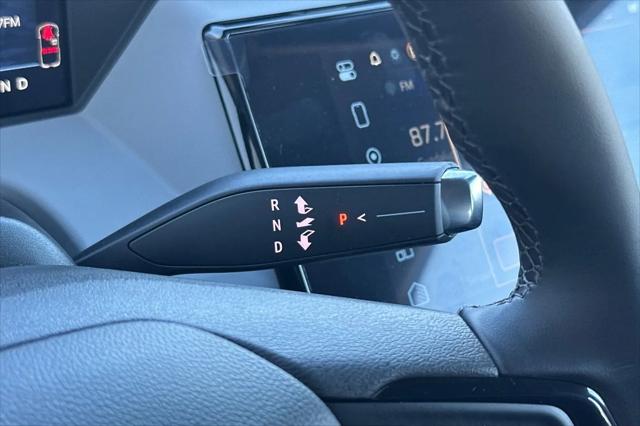 2027 Chevrolet Bolt LT FWD