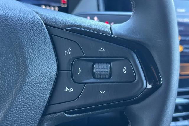 2027 Chevrolet Bolt LT FWD