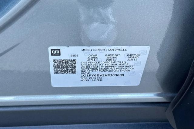 2027 Chevrolet Bolt LT FWD