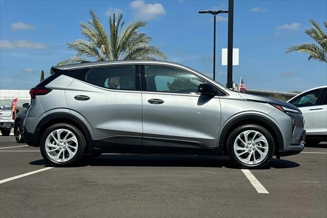 2027 Chevrolet Bolt LT FWD