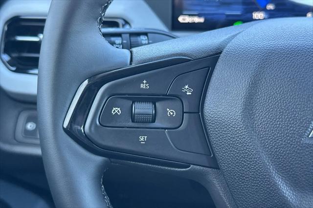 2027 Chevrolet Bolt LT FWD