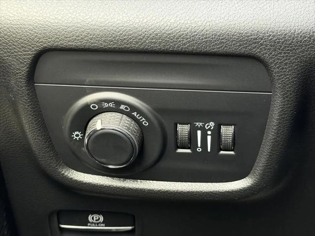 2026 Jeep Grand Cherokee Laredo 4x4