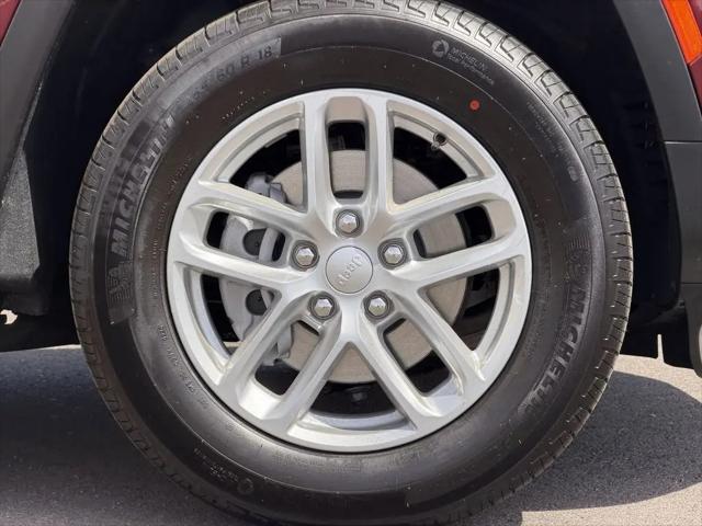 2026 Jeep Grand Cherokee Laredo 4x4
