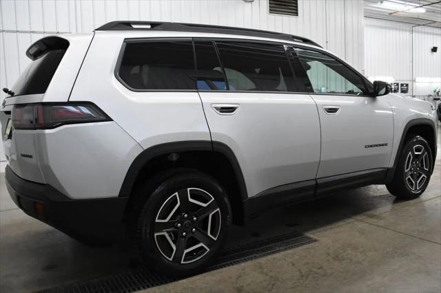 2026 Jeep Cherokee Laredo 4x4