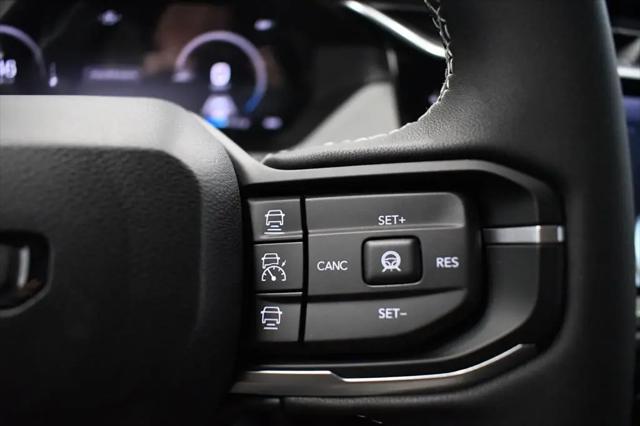 2026 Jeep Cherokee Laredo 4x4