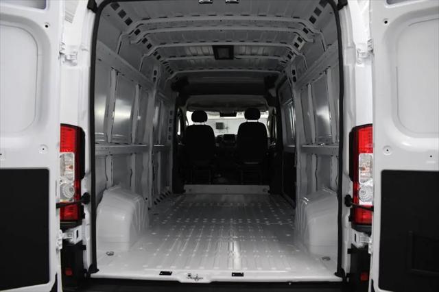 2026 Ram ProMaster 2500 Cargo Van Tradesman High Roof 159" WB w/Pass Seat