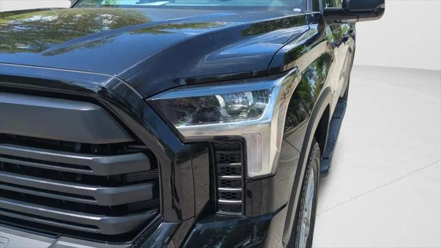 2026 Toyota Tundra SR5 CrewMax 5.5' Bed