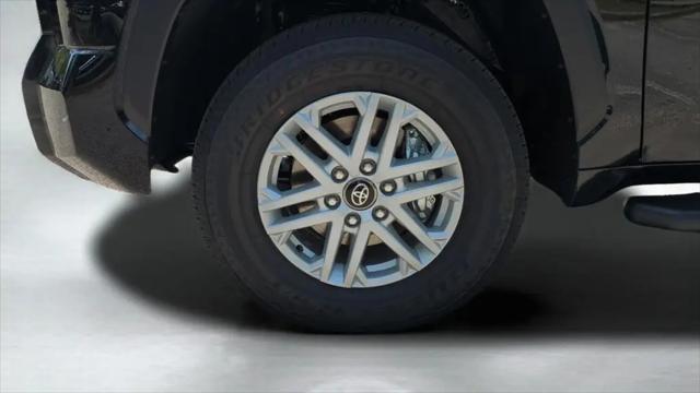 2026 Toyota Tundra SR5 CrewMax 5.5' Bed