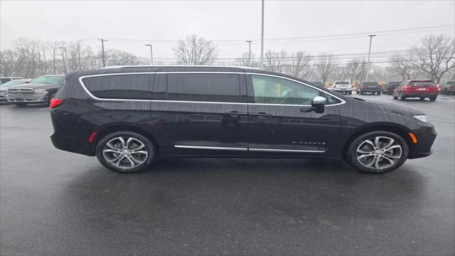 2026 Chrysler Pacifica Pinnacle AWD