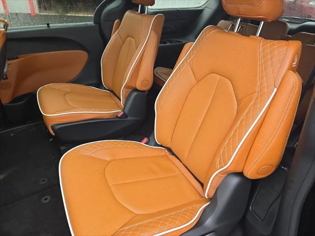 2026 Chrysler Pacifica Pinnacle AWD