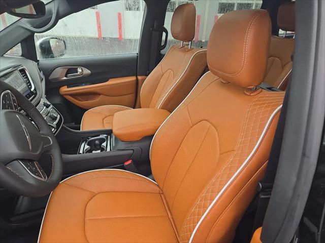2026 Chrysler Pacifica Pinnacle AWD