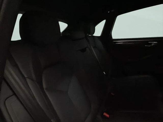 2021 Porsche Macan S